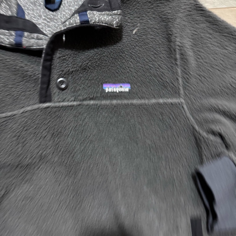 Patagonia Shearling Button Pullover. Dark Gray. M… - image 3